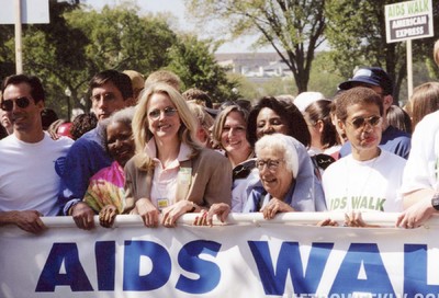 Retro Scene: Whitman-Walker's 1997 AIDSWalk #4